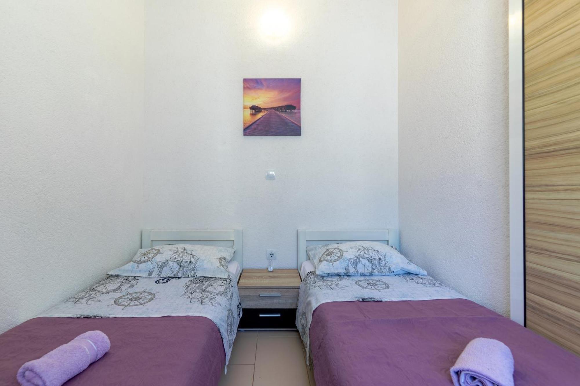 Seaside Secluded Apartments Cove Torac, Hvar - 575 Gdinj 객실 사진